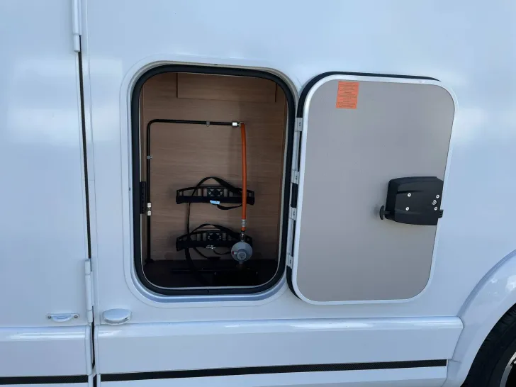 Fahrzeugbild Knaus L!VE WAVE 700 MEG PLATINUM SEL. MJ2026 #48