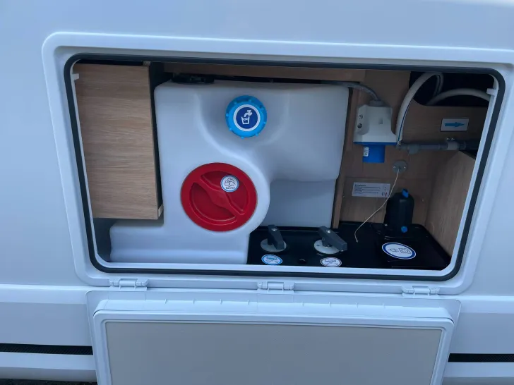 Fahrzeugbild Knaus L!VE WAVE 700 MEG PLATINUM SEL. MJ2026 #49