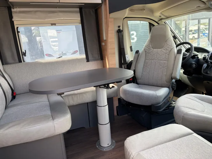 Fahrzeugbild Knaus L!VE WAVE 650 MEG BLACK SEL. MJ2026 #17