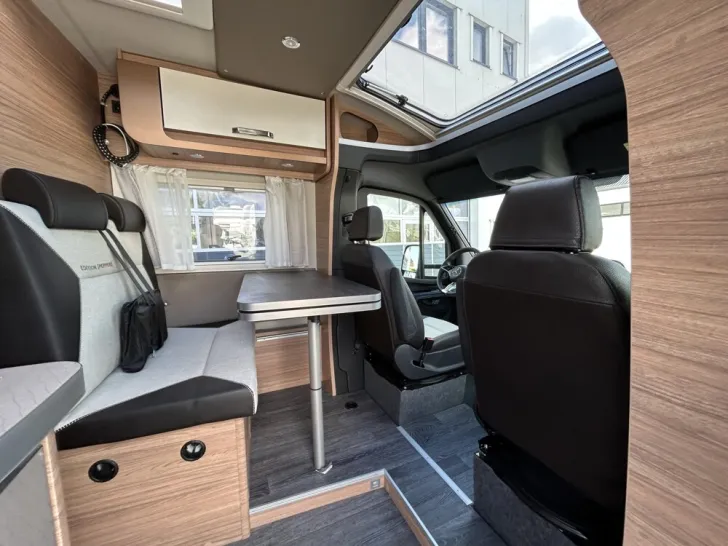 Fahrzeugbild Weinsberg CaraCompact MB EDITION PEPPER 640 MEG #7
