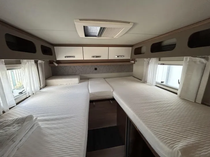 Fahrzeugbild Weinsberg CaraCompact MB EDITION PEPPER 640 MEG #10