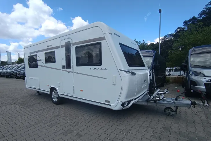 Fahrzeugbild Hymer Eriba Eriba Nova SL 485 Mover, HEOS Zusatzschloss #1