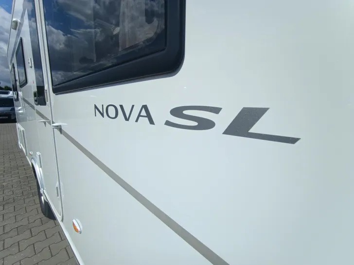 Fahrzeugbild Hymer Eriba Eriba Nova SL 485 Mover, HEOS Zusatzschloss #2