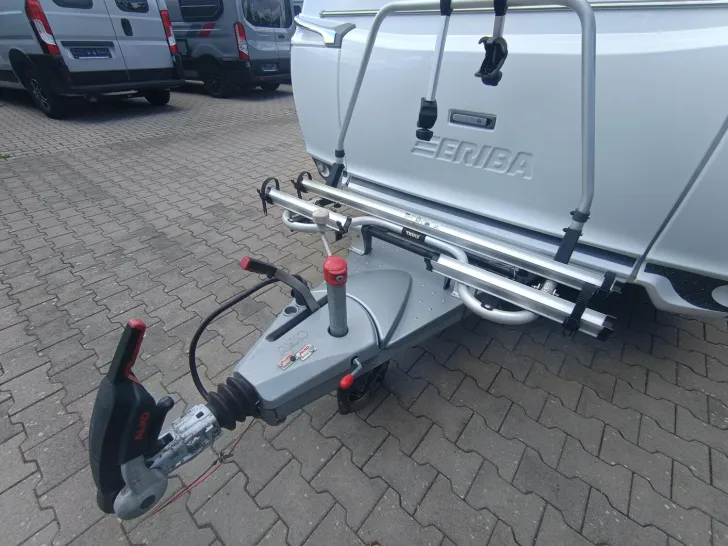 Fahrzeugbild Hymer Eriba Eriba Nova SL 485 Mover, HEOS Zusatzschloss #3