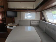 Fahrzeugbild Hymer Eriba Eriba Nova SL 485 Mover, HEOS Zusatzschloss #13