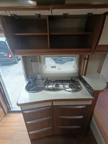 Fahrzeugbild Hymer Eriba Eriba Nova SL 485 Mover, HEOS Zusatzschloss #27