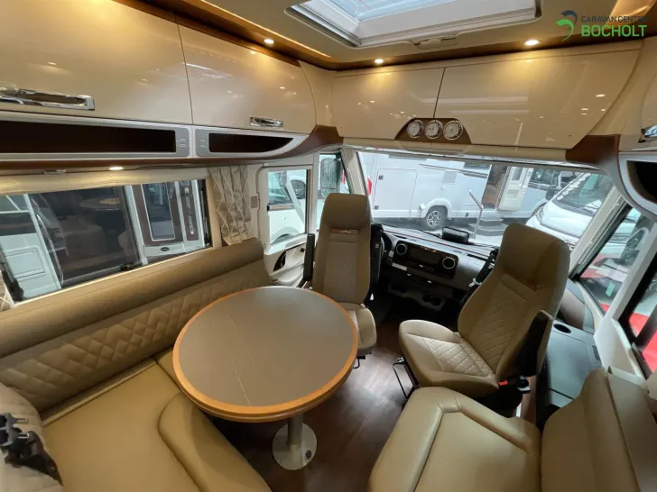 Fahrzeugbild Carthago chic e-line I 50 LE DA Modell 2025 / 5500 kg / Distronic #14