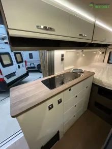 Fahrzeugbild Hobby Vantana De Luxe K60 FT Ehem. Mietwagen #11