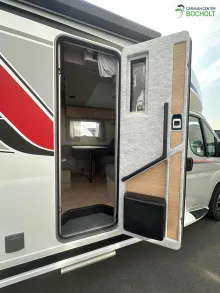 Fahrzeugbild Bürstner Campeo TD 676 Etagenbetten / AHK / WIFI #8