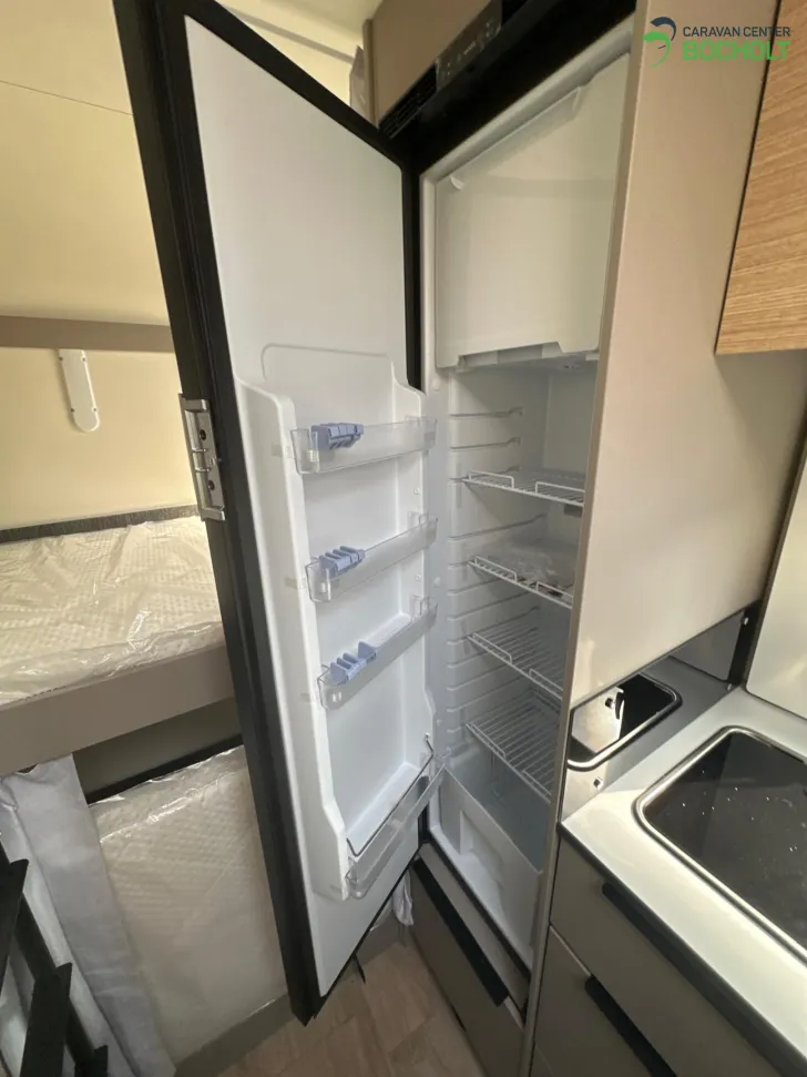 Fahrzeugbild Bürstner Campeo TD 676 Etagenbetten / AHK / WIFI #14