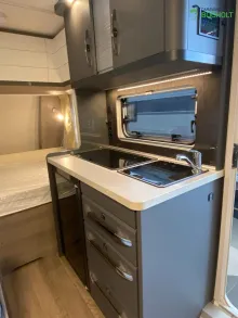 Fahrzeugbild Hobby OnTour 390 SF Ehem. Mietwagen / 1500 kg #8