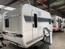 Fahrzeugbild Hobby De Luxe 400 SFe Modell 2026 #4