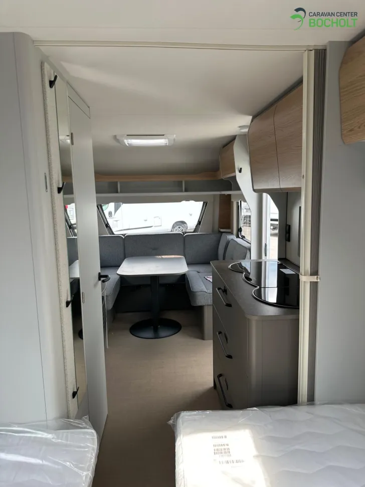 Fahrzeugbild Bürstner Averso 535 TL B66 Modell 2026 / Tageszulassung #9