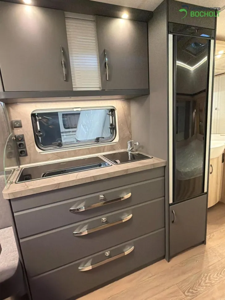 Fahrzeugbild Hobby De Luxe 460 UFe Mover / Fahrradträger / ETS #8