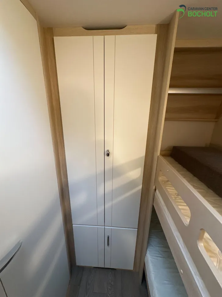 Fahrzeugbild Hobby De Luxe 545 KMF Abverkauf / 2000 kg #16