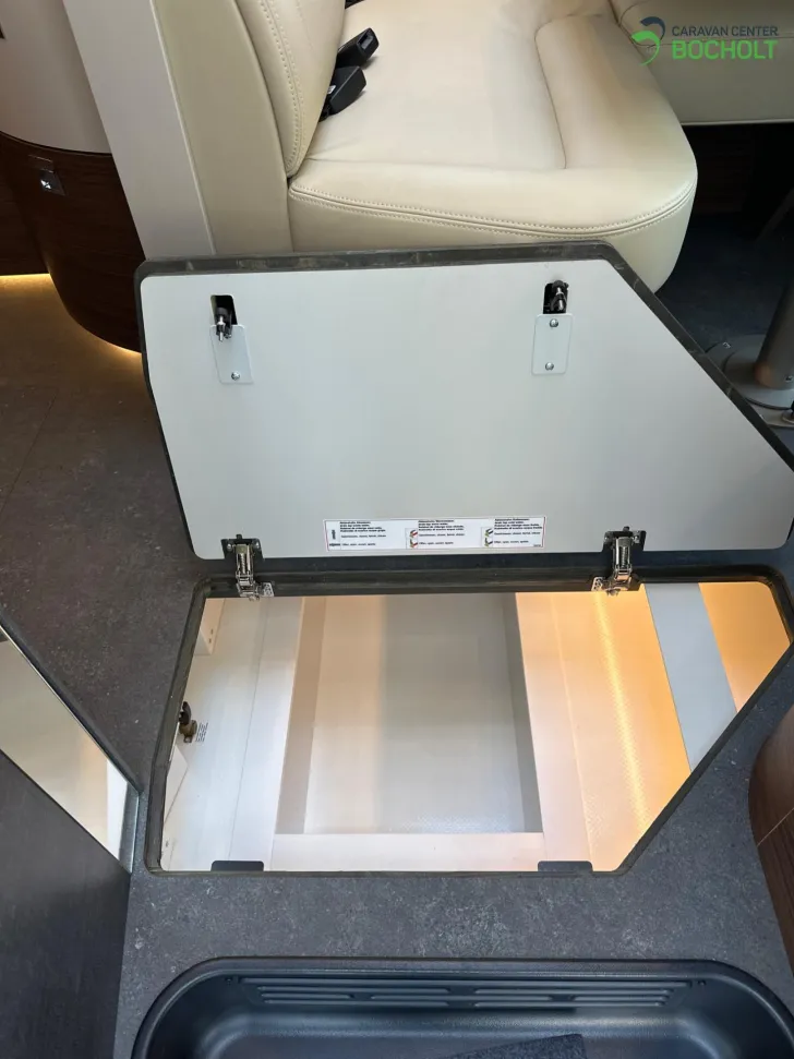 Fahrzeugbild Carthago chic c-line T 4.9 LE Modell 2026 / ALDE / TV / Backofen #20