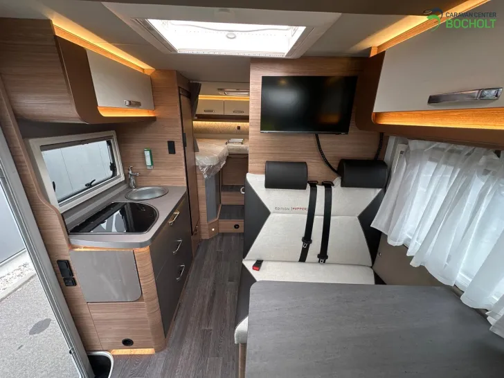 Fahrzeugbild Weinsberg CaraCompact MB 640 MEG EDITION PEPPER Distronic / LTE / TV #10