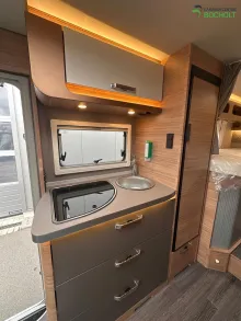 Fahrzeugbild Weinsberg CaraCompact MB 640 MEG EDITION PEPPER Distronic / LTE / TV #12