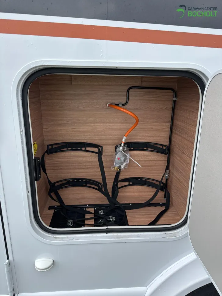Fahrzeugbild Weinsberg CaraCompact MB 640 MEG EDITION PEPPER Distronic / LTE / TV #15
