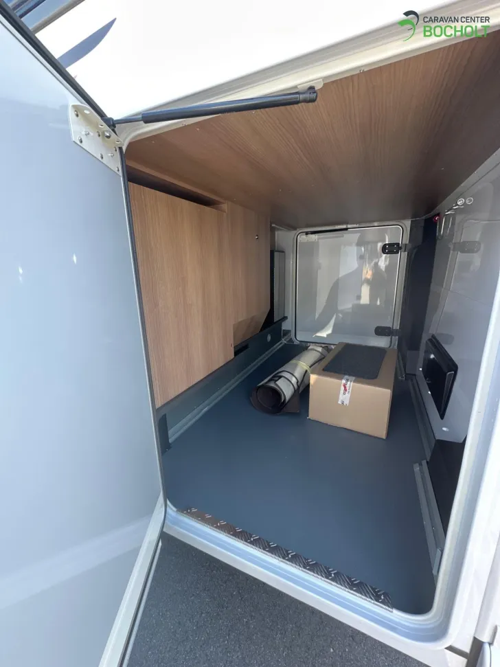 Fahrzeugbild Carthago c1-tourer T 143 KB-LE comfort 4.2t Model 2027 / 4200 kg / Distronic #16