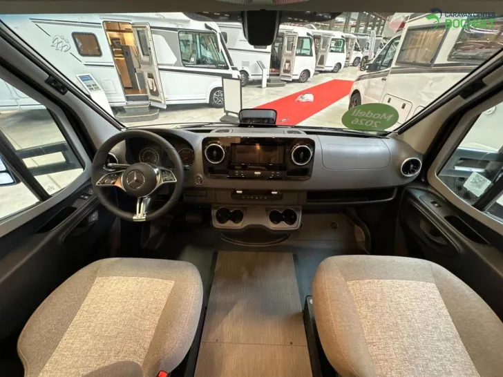 Fahrzeugbild Carthago c1-tourer T 143 KB-LE comfort 4.2t Modell 2026 / Distronic / Markise #19