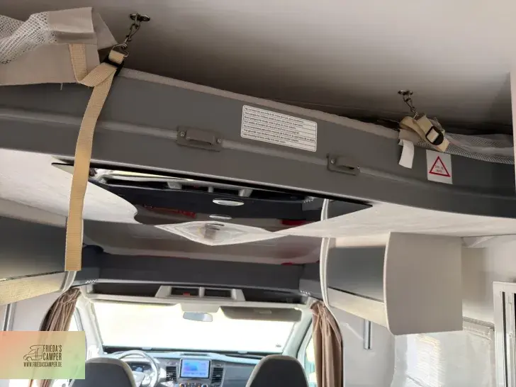 Fahrzeugbild Chausson Integriert Titanium Line 777 /  EL- + Hubbett #21