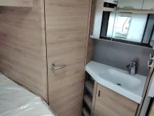 Fahrzeugbild Knaus Südwind 450 FU Black Selection Modell 2026 #10