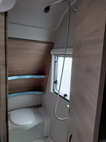 Fahrzeugbild Knaus Südwind 450 FU Black Selection Modell 2026 #11