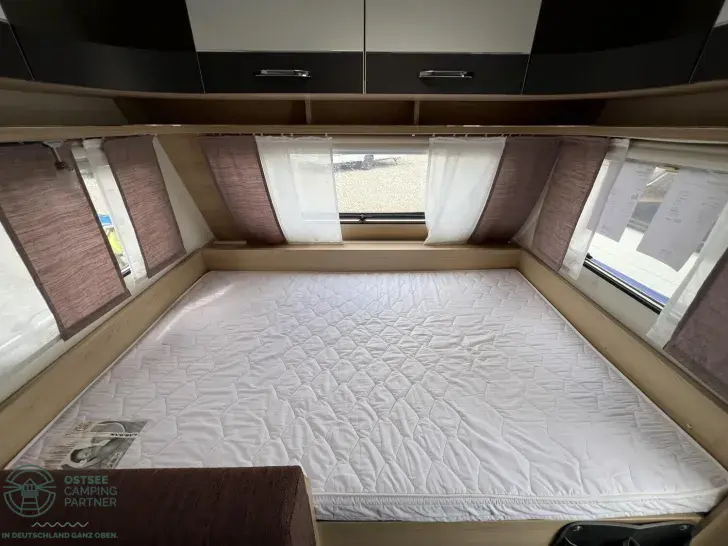 Fahrzeugbild Hymer Eriba Eriba Living 525 Idealer Familienwagen #7
