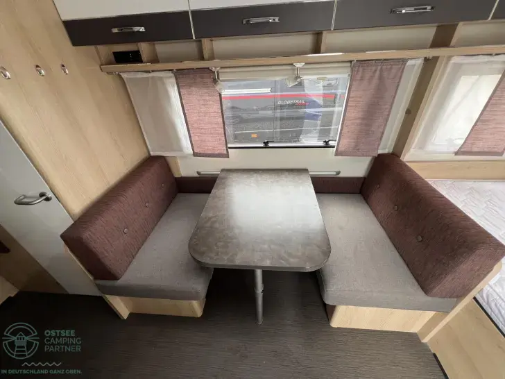 Fahrzeugbild Hymer Eriba Eriba Living 525 Idealer Familienwagen #8