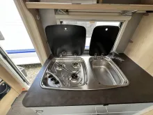 Fahrzeugbild Hymer Eriba Eriba Living 525 Idealer Familienwagen #11