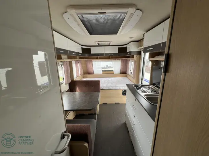 Fahrzeugbild Hymer Eriba Eriba Living 525 Idealer Familienwagen #14