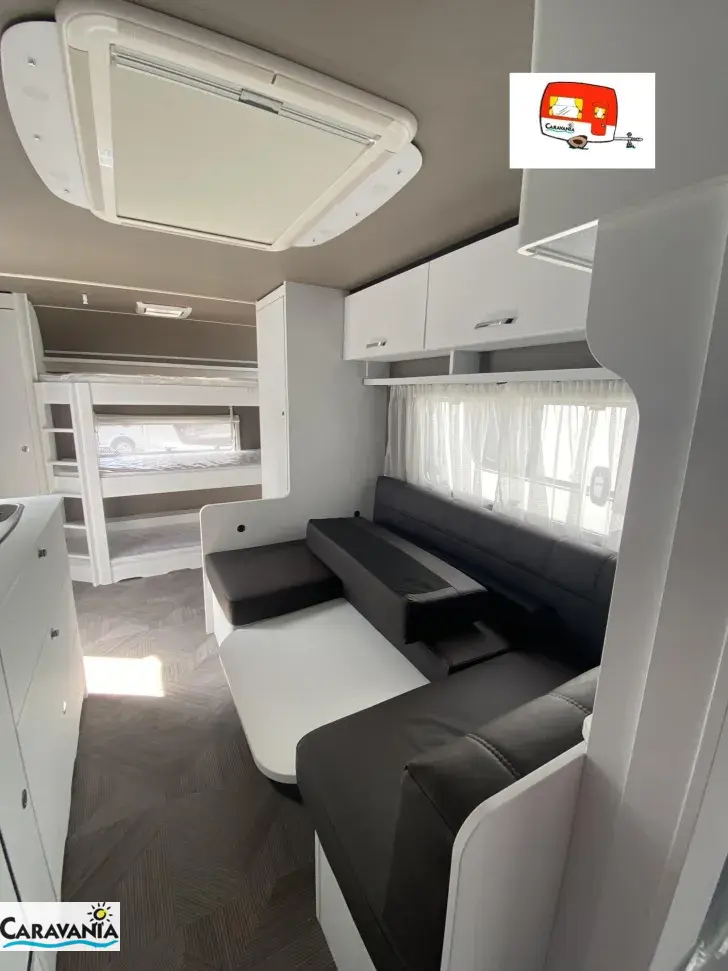 Fahrzeugbild Dethleffs c-go 565 FMK 3 er Stockbett #8