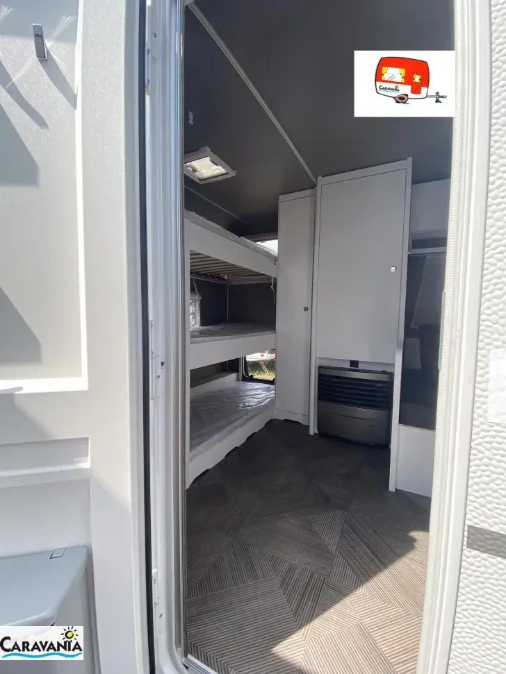Fahrzeugbild Dethleffs c-go 565 FMK 3 er Stockbett #12