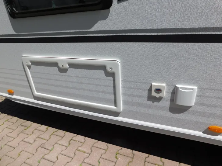Fahrzeugbild Bürstner Averso Plus 520 TL Mover, Sackmarkise #22