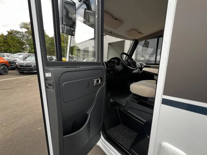 Fahrzeugbild Carado I 449 AT9G+Combi6E+pro++Markise+OptiPak2 #27