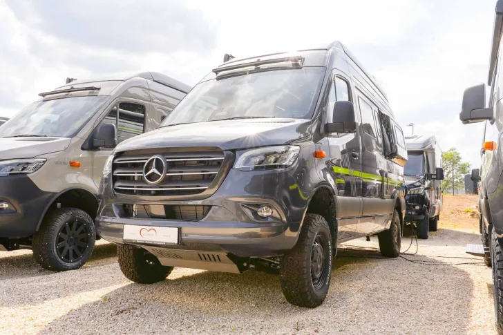 Fahrzeugbild Hymer Grand Canyon S CrossOver 600 VORTEIL: 16.540 EUR #3