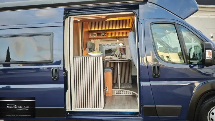 Fahrzeugbild Pössl 2 Vario #6