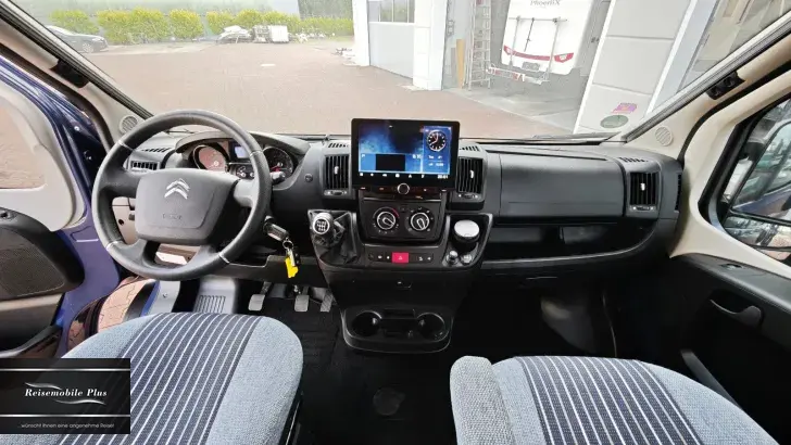 Fahrzeugbild Pössl 2 Vario #7