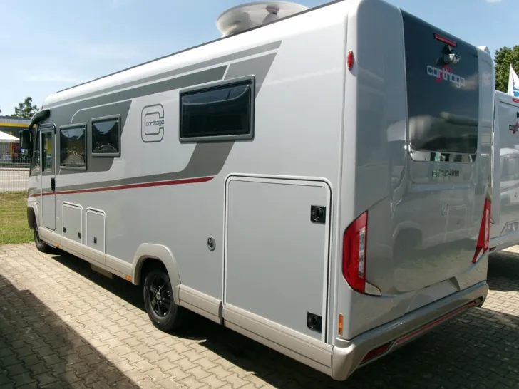 Fahrzeugbild Carthago chic c-line I 5.0 QB L Mercedes #2
