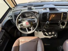 Fahrzeugbild Knaus Sun i 900 LEG #11