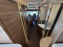 Fahrzeugbild Knaus Sun i 900 LEG #21