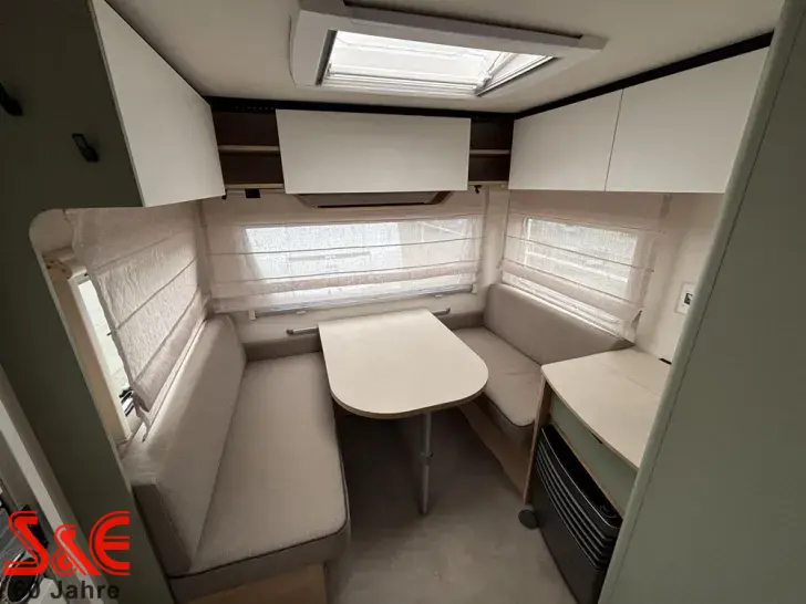 Fahrzeugbild LMC Style 450 D #12
