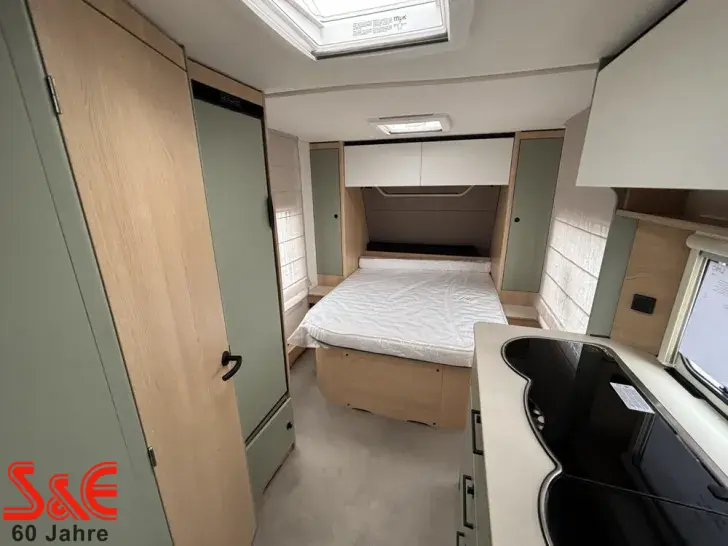 Fahrzeugbild LMC Style 450 D #14