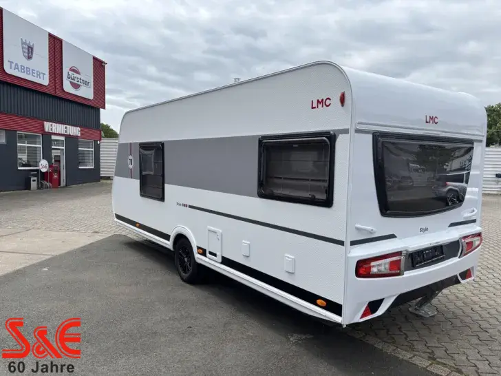 Fahrzeugbild LMC Style 450 D #4