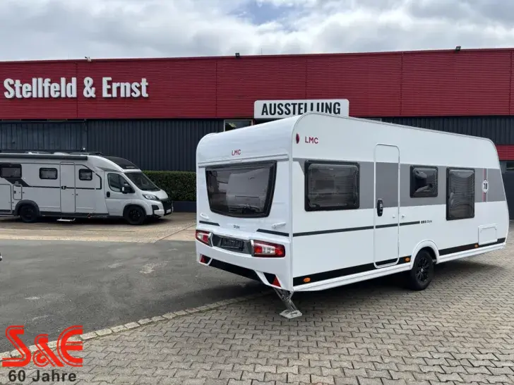 Fahrzeugbild LMC Style 450 D #6