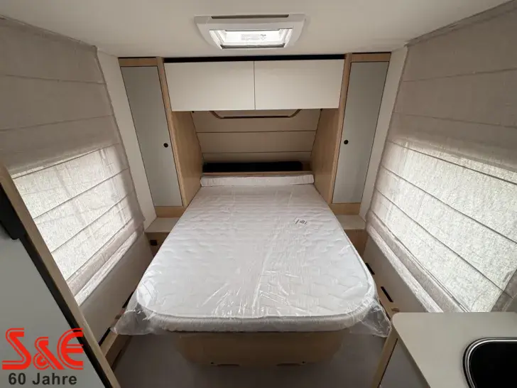 Fahrzeugbild LMC Style 450 D #14