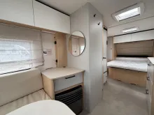 Fahrzeugbild LMC Style 450 D #22