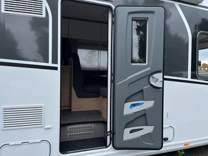 Fahrzeugbild Dethleffs XL I 7812-2 Absolute Winterfestigkeit ALDE #36