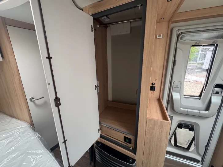 Fahrzeugbild Knaus Sport 450 FU *Glattblech*1.500 kg* #15